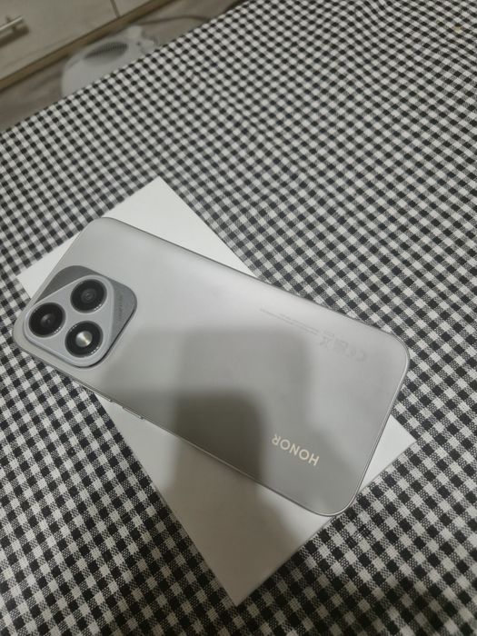 HONOR 400 Lite 256GB Нов!