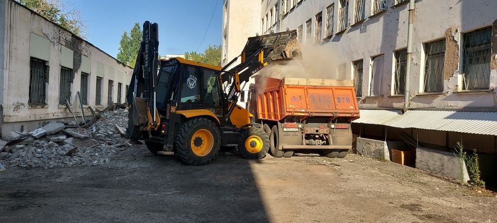 Песок мытый,Глина чернозем ПГС вывоз мусора снос здания