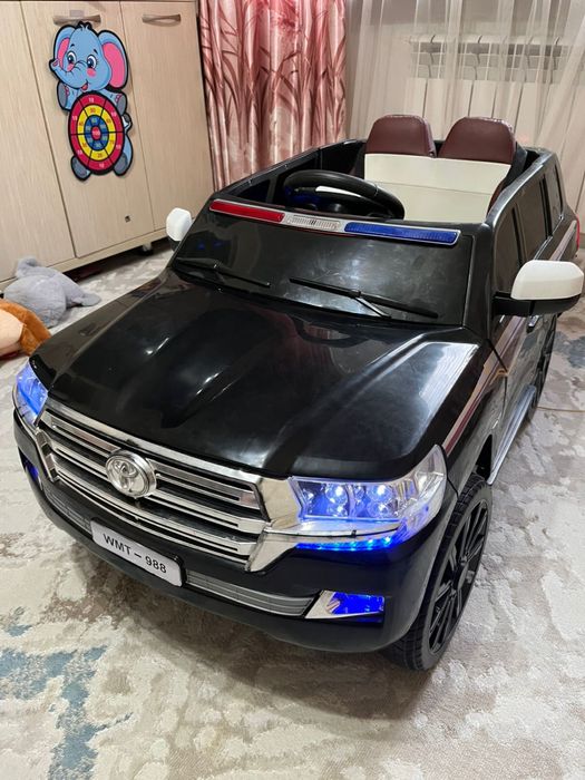 Продам детскую машину