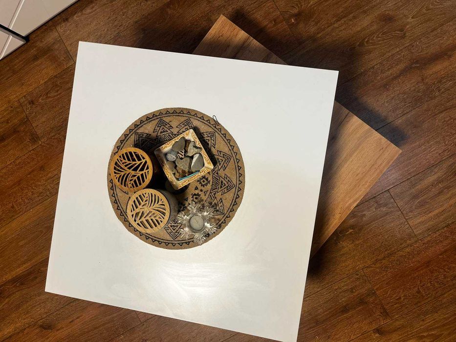 Холна маса въртяща се на 360