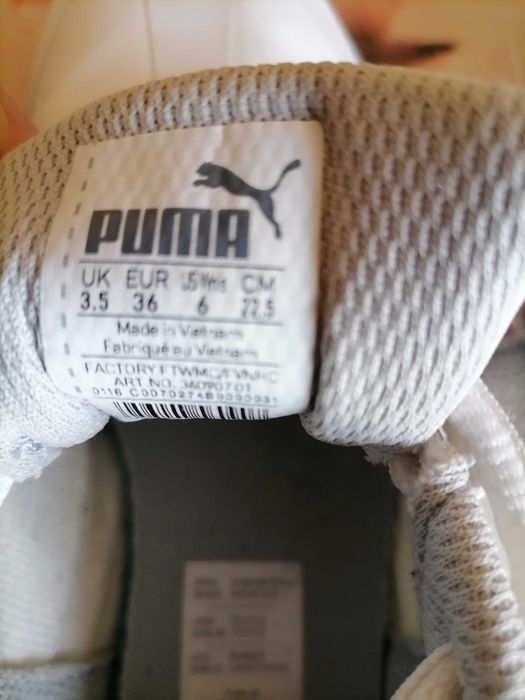 Продавам маратонки на PUMA БЕЛИ. Носени са един път 36 номер перфектни