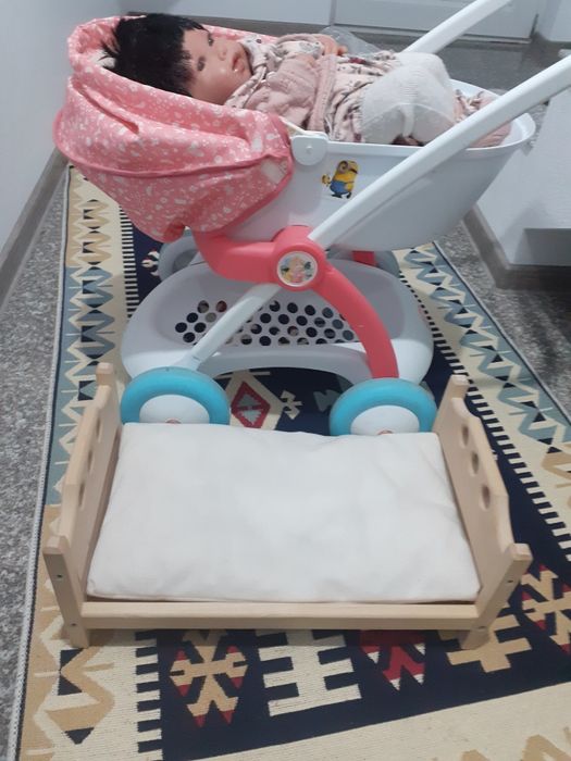 Carut+copil+pat pt fetite