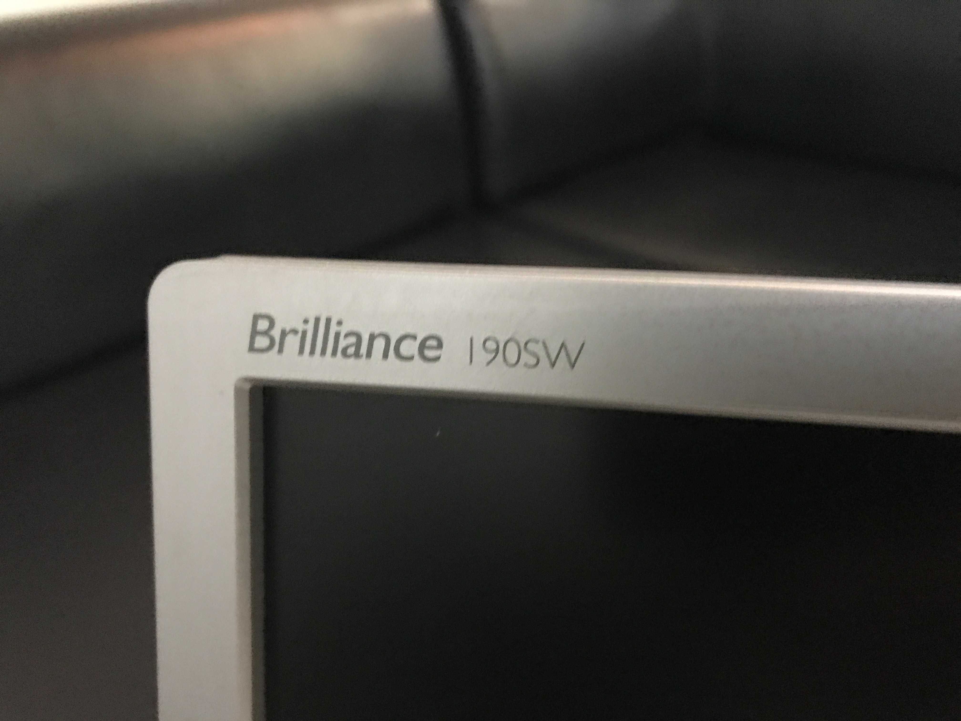 Монитор PHILIPS Brilliance 190sw