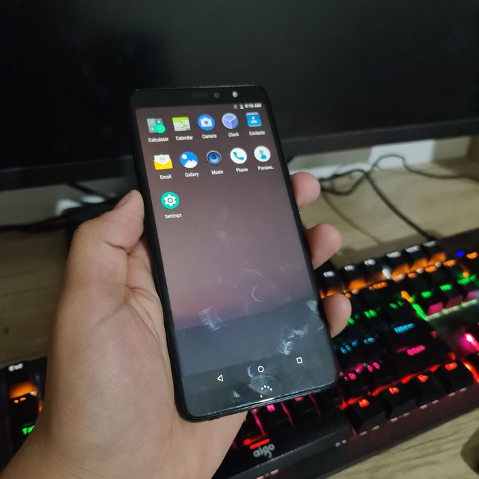 BQ Aquaris X2 sotiladi ideyal