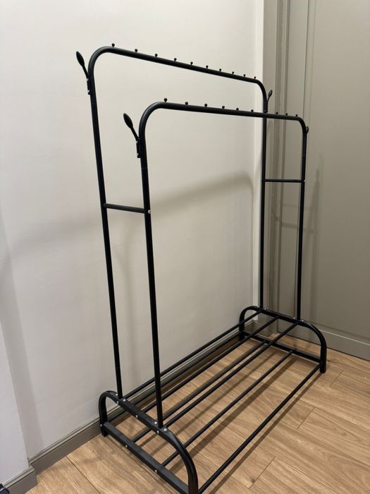 Продам вешалку  для прихожуи или для своих целей