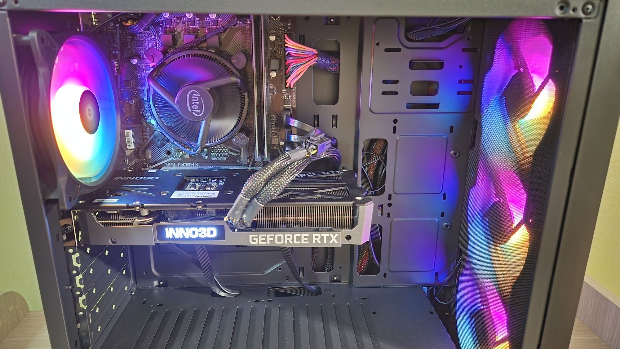 Геймърски компютър i5-11400F, RTX 3060 TI 8GB, 126 SSD, 500GB HDD