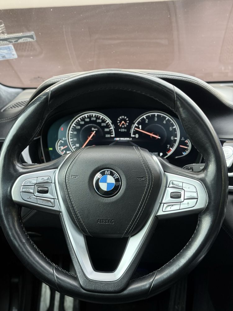 Bmw 750 Li Оригинален M-packet Carbon