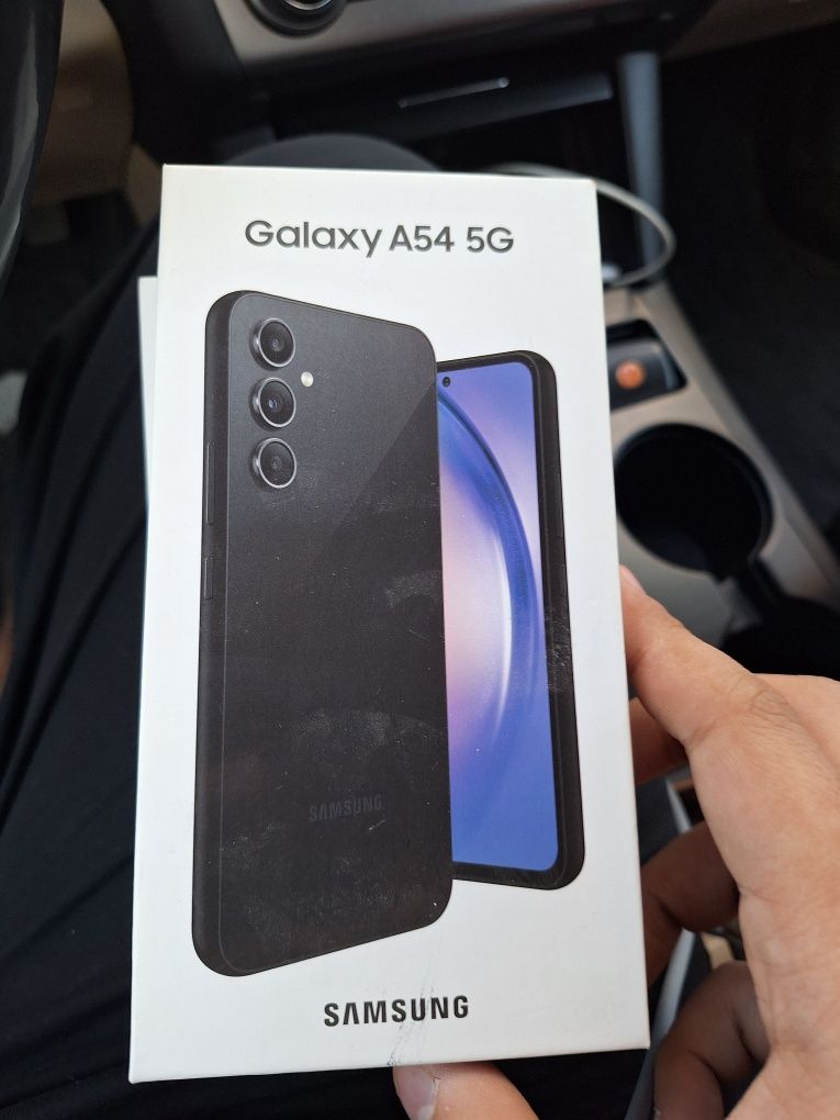 Продаю Samsung A54 5G 8/256gb в отличном состоянии