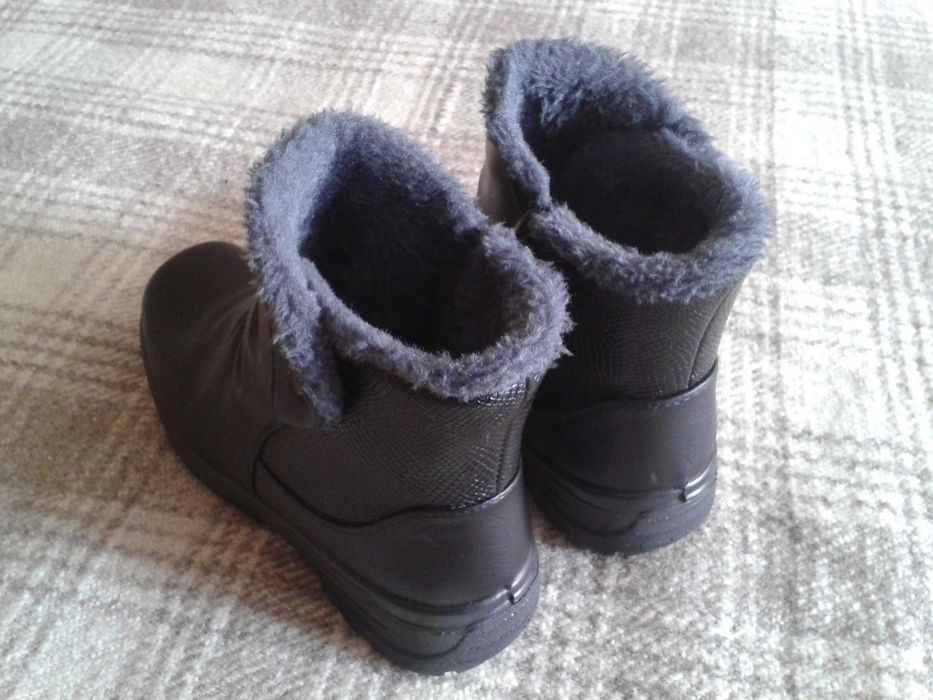 Дамски зимни боти/обувки