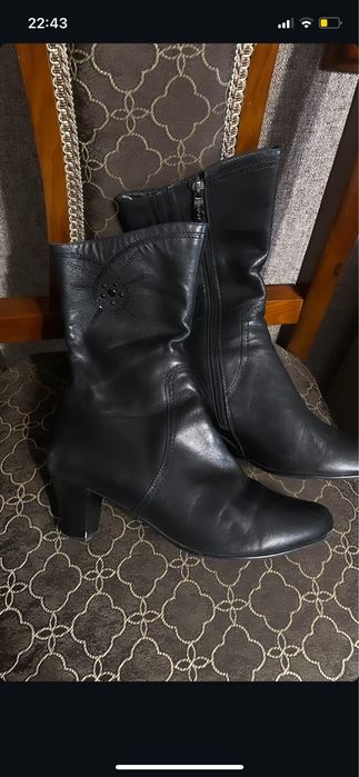 Продам женскую обувь демисезон