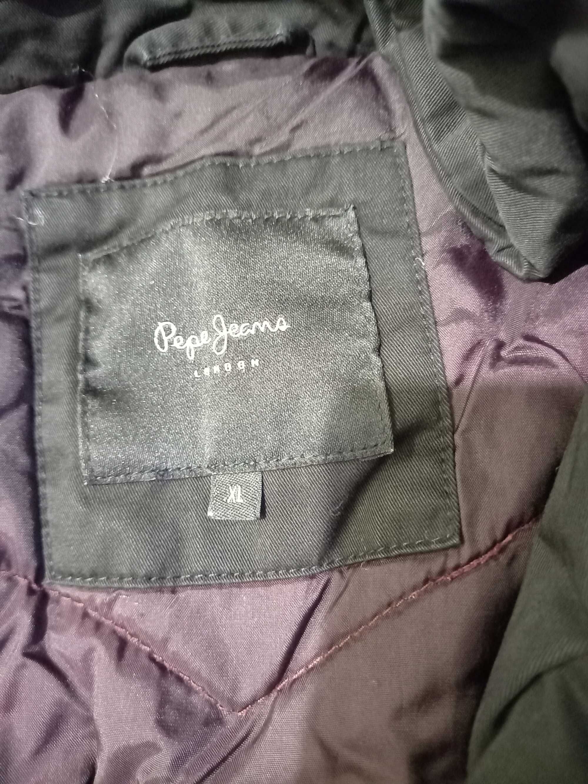 Жестоко зимно яке Pepe Jeans