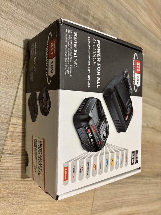 Bosch starter kit | acumulator 4.0Ah | încărcător rapid