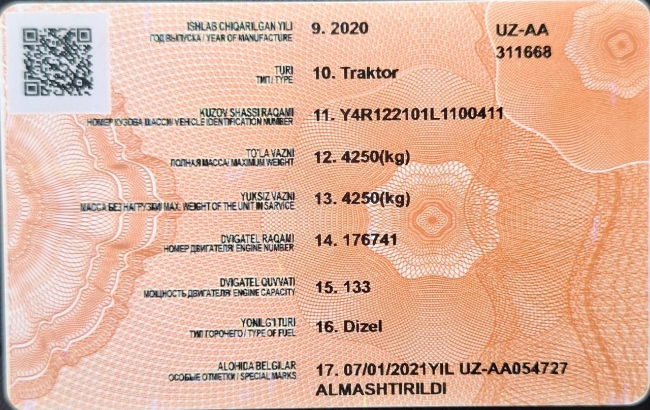 Traktor Belarus 1221