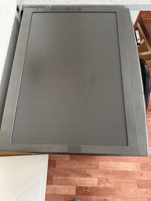 Пералня със сушилня Hier . В гаранция Използвана не повече от 50 пъти