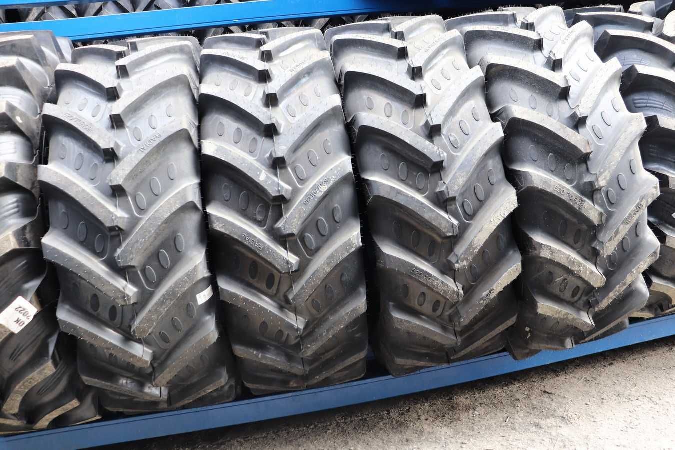 Cauciucuri noi 520/70R38 BKT AGRIMAX anvelope tractor SAME