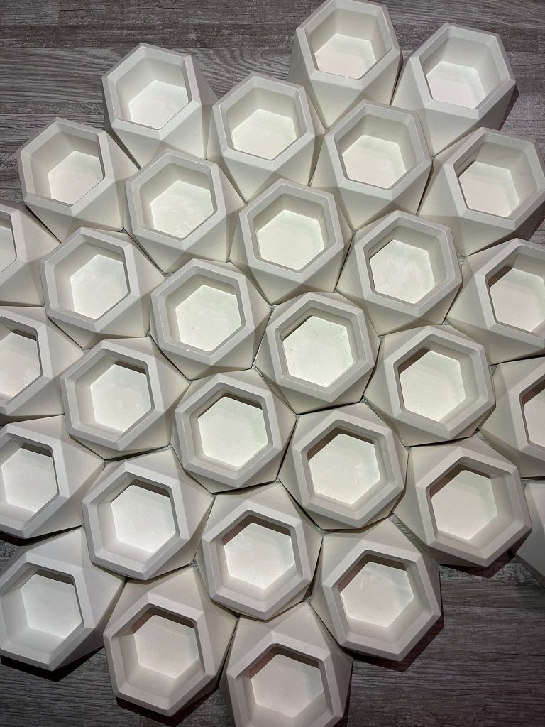 Ghivece hexagon ipsos