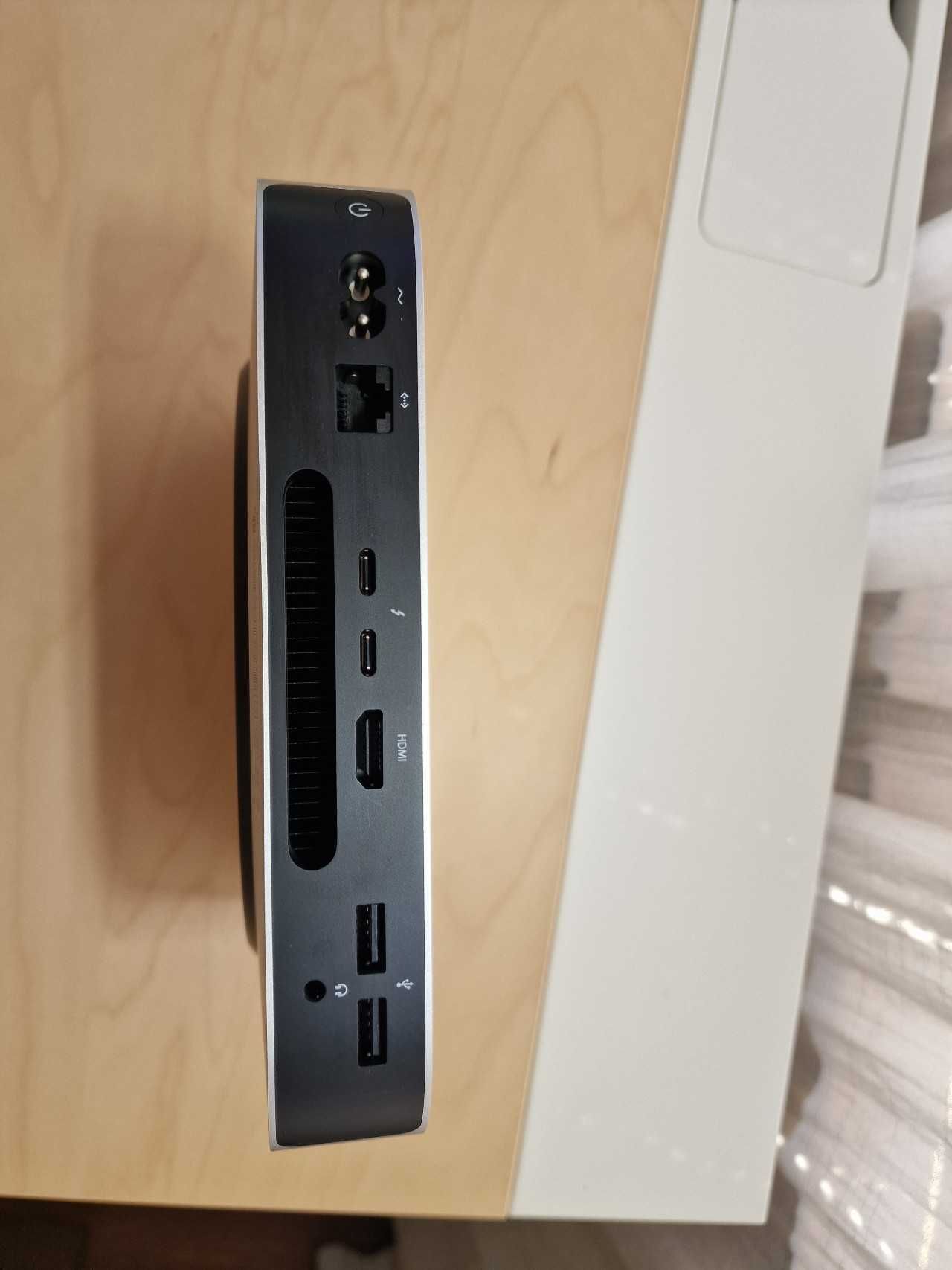 Apple Mac mini with Apple M1 Chip (8GB RAM, 256GB SSD) + KB & Mouse
