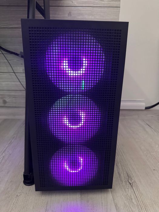 PC Мощен геймърски комютър: RTX4070 super