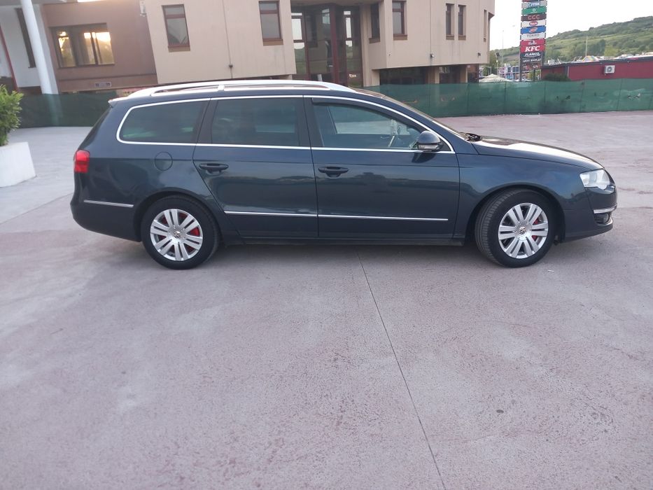 Vw Passat DSG/HighLine/Alcantara/Bi-Xenon/Navigație/170cp/Jante/ISOFIX