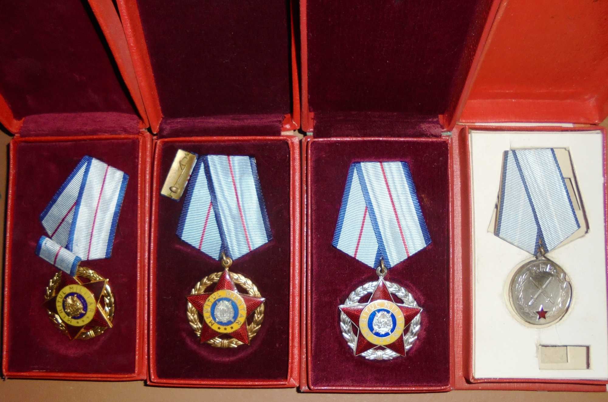 Vand medalii militare vintage pentru colectionari