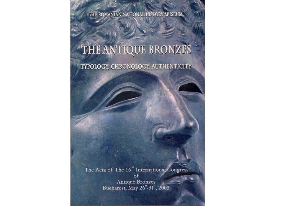 Super carte despre arta antica bronzurile antice istoria artei antice