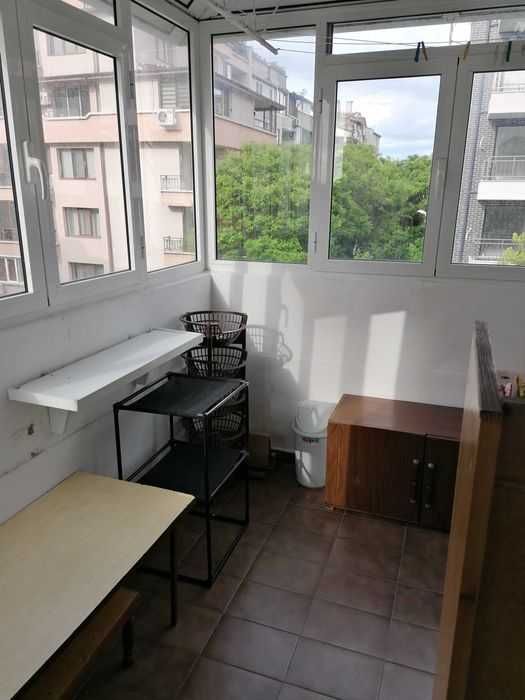 Дава се под наем Двустаен апартамент в Бургас, Възраждане - 70 кв.м за 175 € - Снимка #4