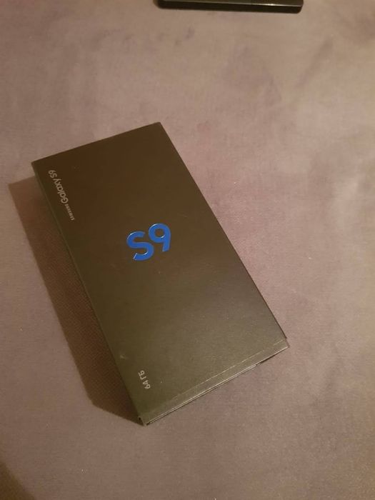 Продам телефон  Samsung s9