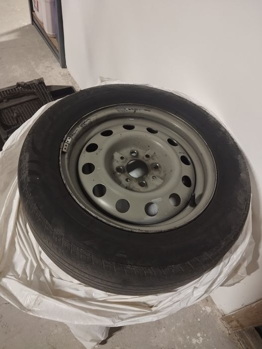 Продам диски с шинами