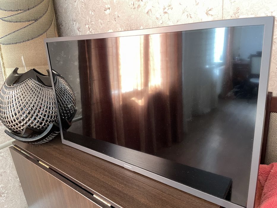 Телевизор Daewoo 32" L32V770VKE LED HD Smart Black