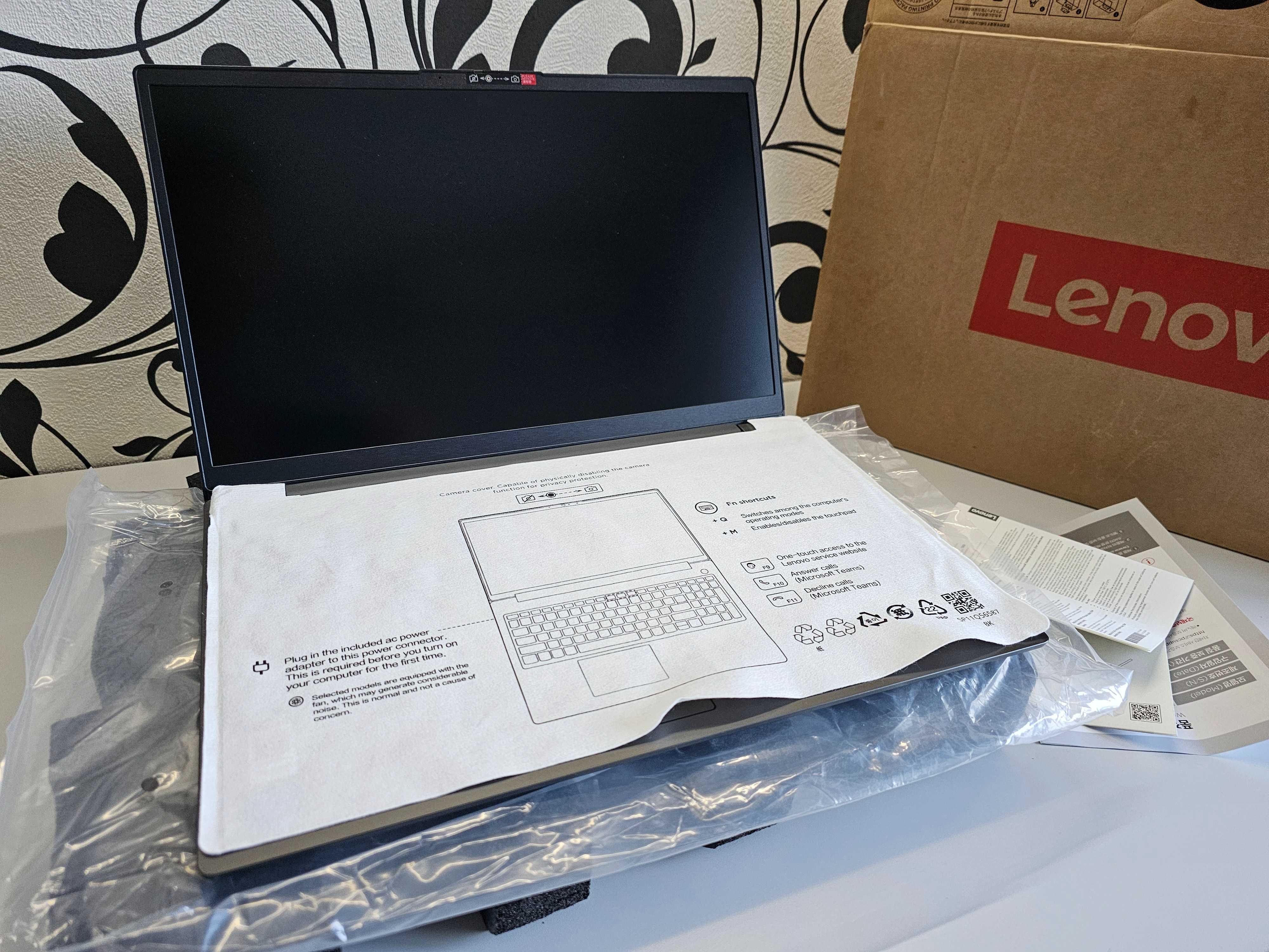 ПРОДАМ Lenovo V15G4 Мощный Ноутбук Core™i5-13420H/8GB/256SSD/15.6"iPS.