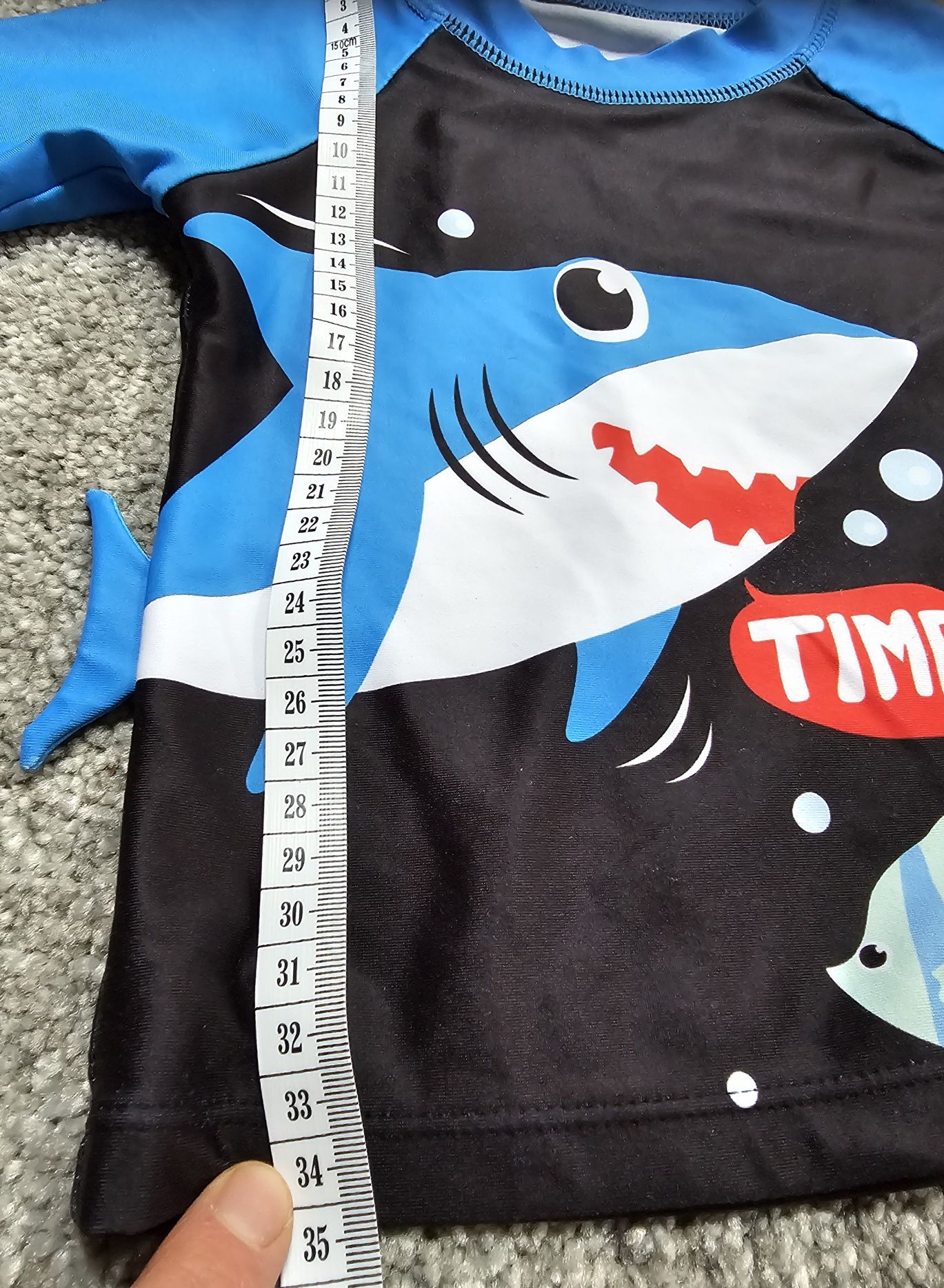 Bluza protectoare de plajă Shark Shein
Shein
Dimensiunile sunt pos