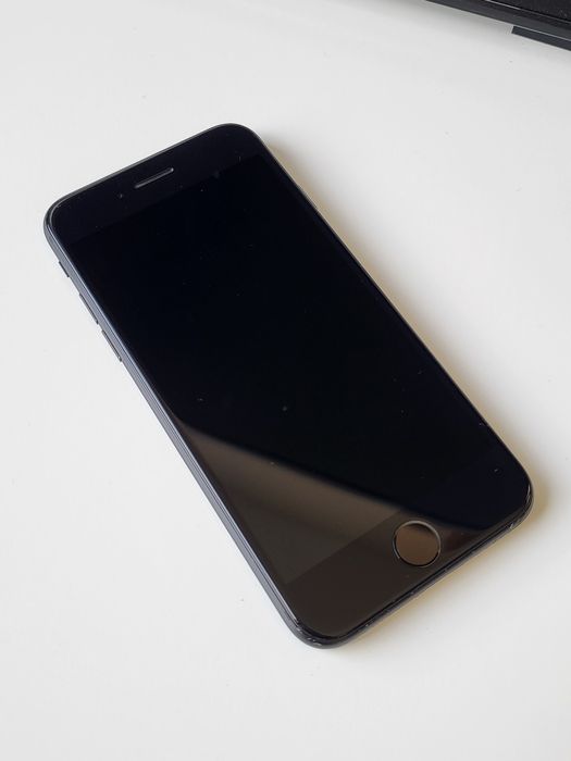 iPhone 7 256GB - Като НОВ!