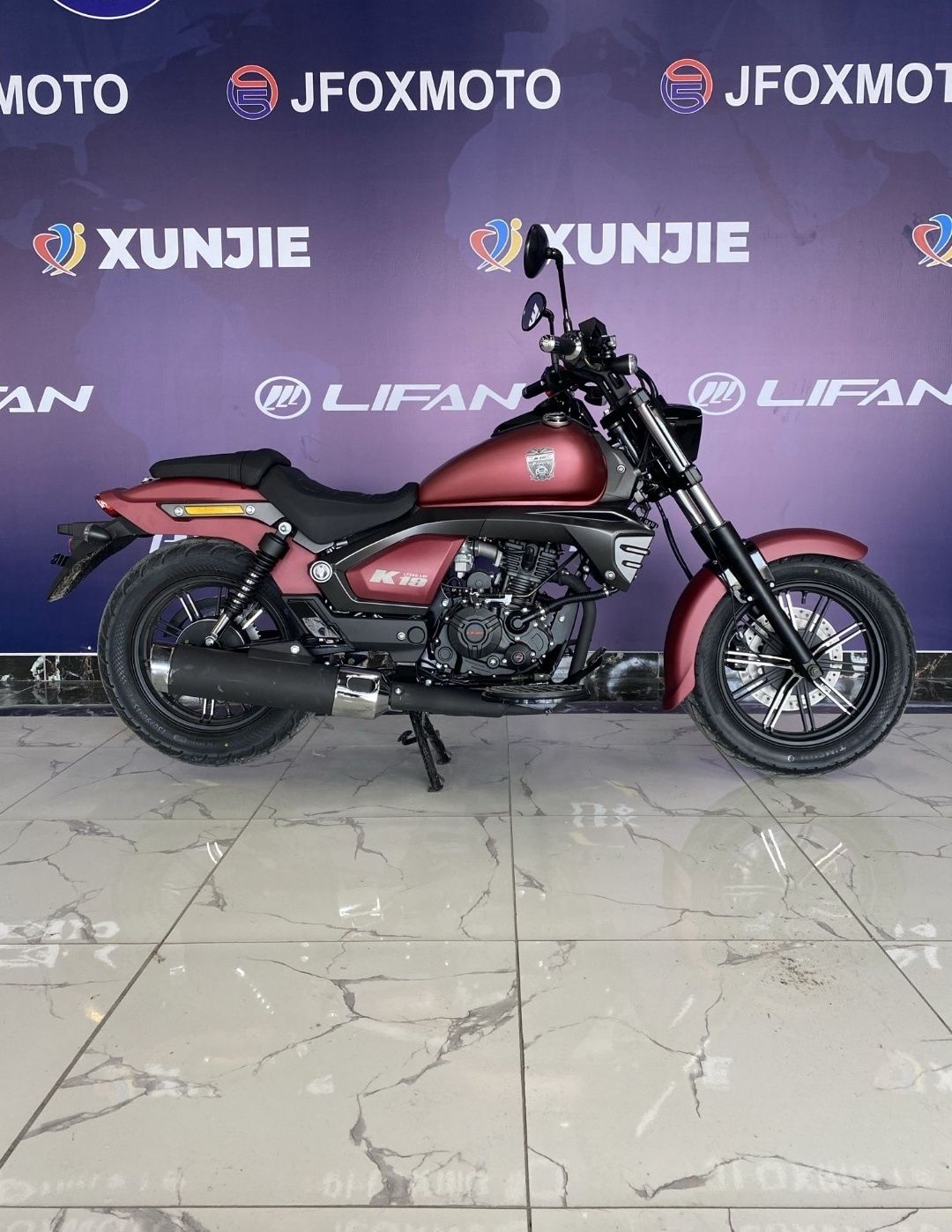 Мотоцикл Чопер бензиновый 200 куб Lifan K19 в рассрочку без взнос