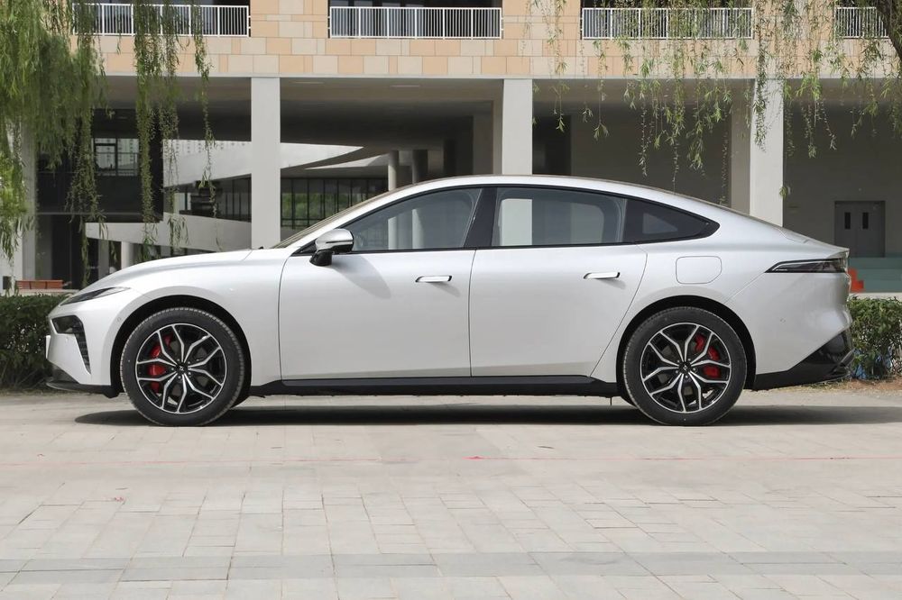 DONGFENG 007 530 км Ruyi версия