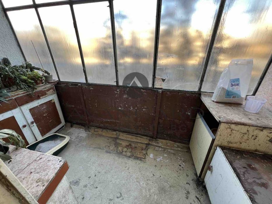 Продава се Тристаен апартамент в Пловдив, Кючук Париж - 88 кв.м за 1391 €/кв.м - Снимка #11