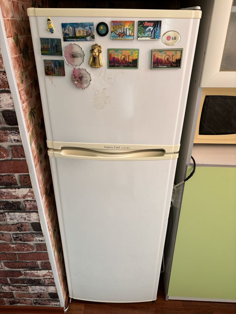 холодильник в отл сост