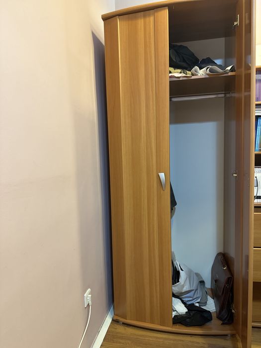 Vand dulap pentru haine