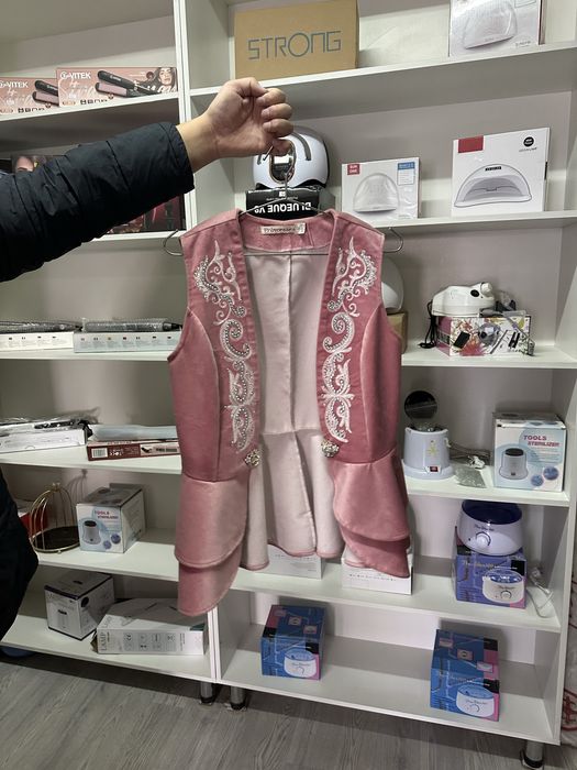 Продается желетка