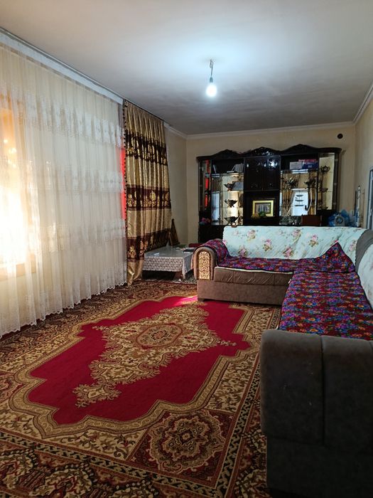 Shofirkon markazidan  8 sotixli xovli sotiladi