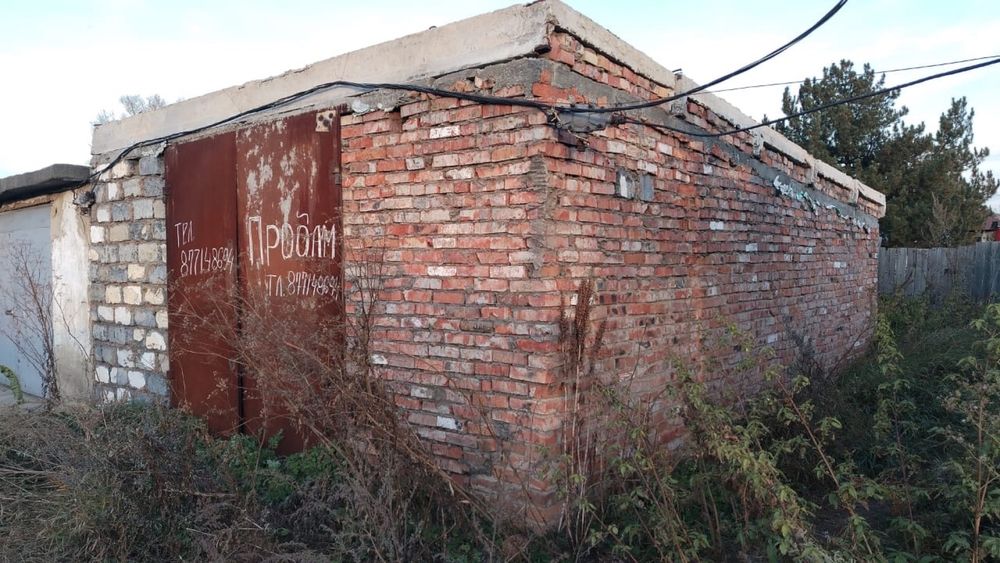 Продам гараж в Алтае