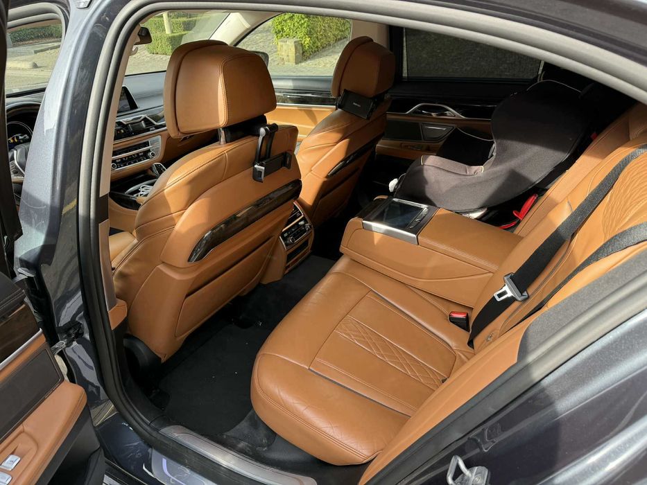 BMW 730d 2017 impecabil