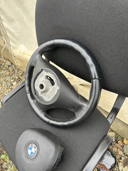 Volan complet cu airbag BMW E90 E91 E92 E93 pachet M Sport