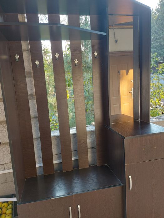 Продам шкаф прихожку