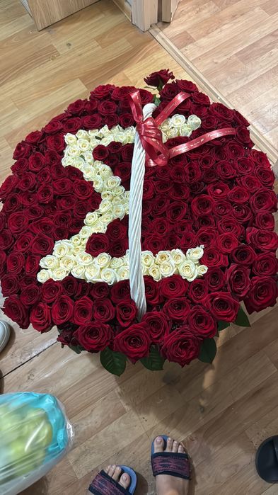 Букет цветов в корзине