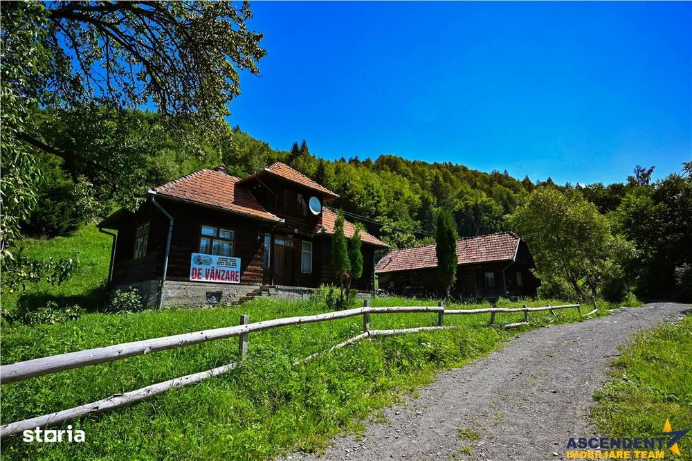 FILM! Casa traditionala pe domeniu de 4.300mp teren, Bran - Simon, Bra