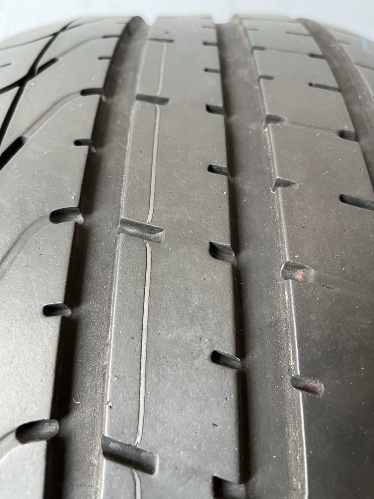 Гуми 255/40/19 PIRELLI Pzero