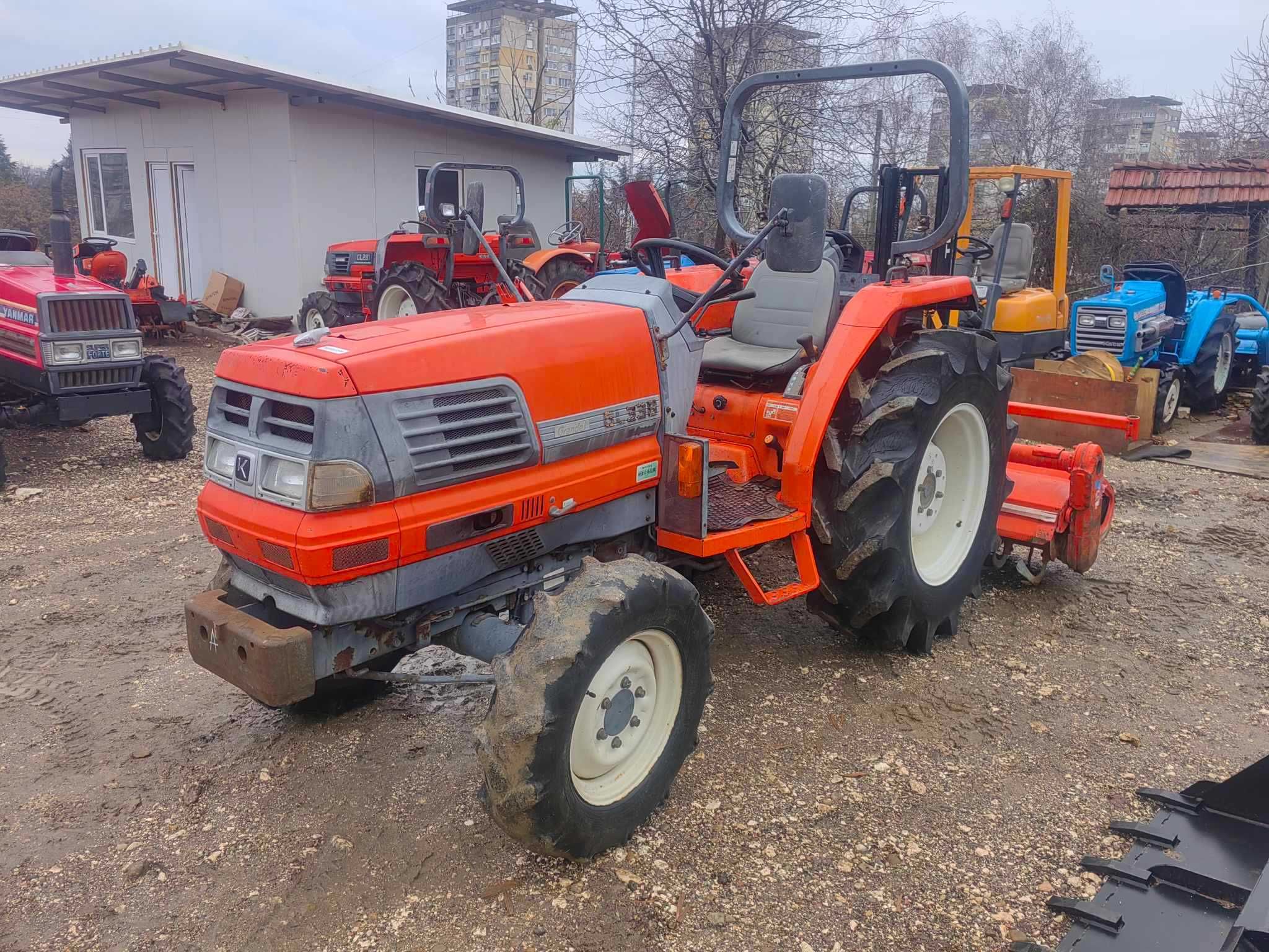 Трактор KUBOTA GL338 4x4