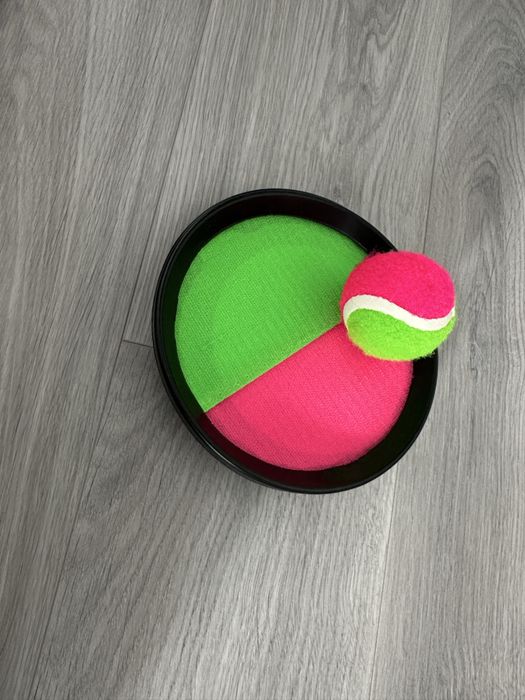 2 Seturi cu 2 palete velcro si minge, noi