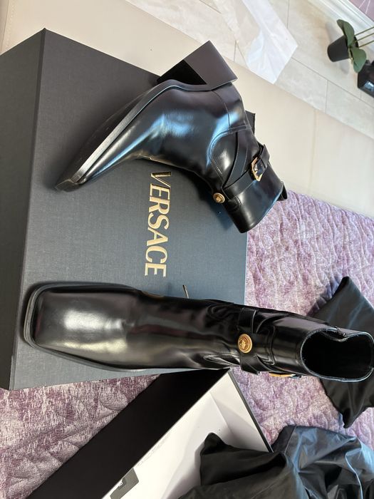 Versace Angelo boots
