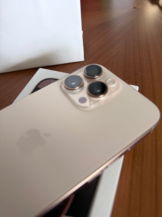 Iphone 16 Pro Max 1 TB Dessert Titanium, ca nou, factura, in garantie